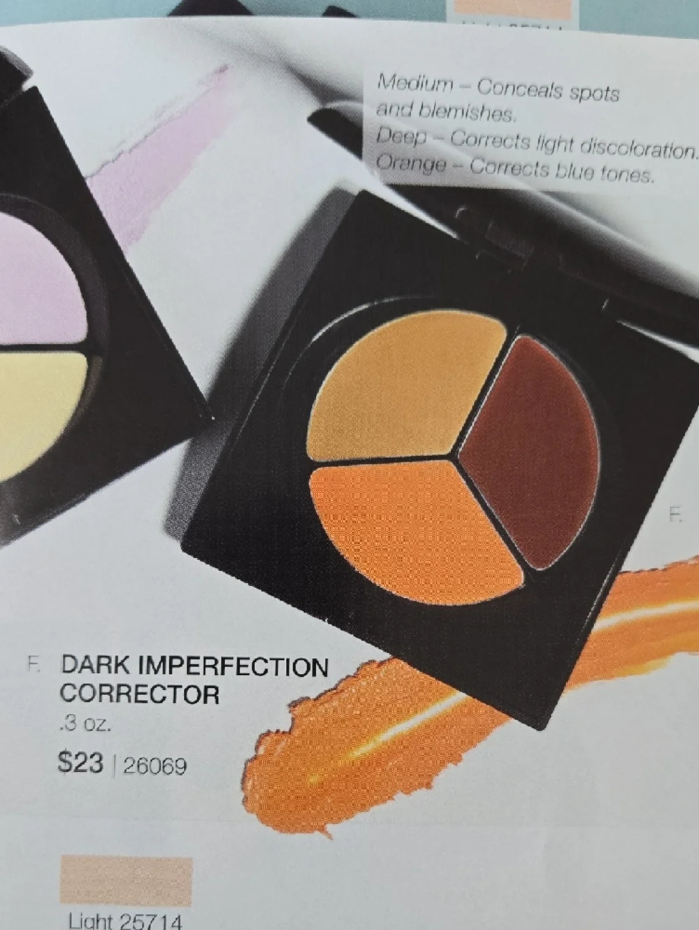 JAFRA Triple Imperfection Concealer Palette — Beige, Tan & Orange